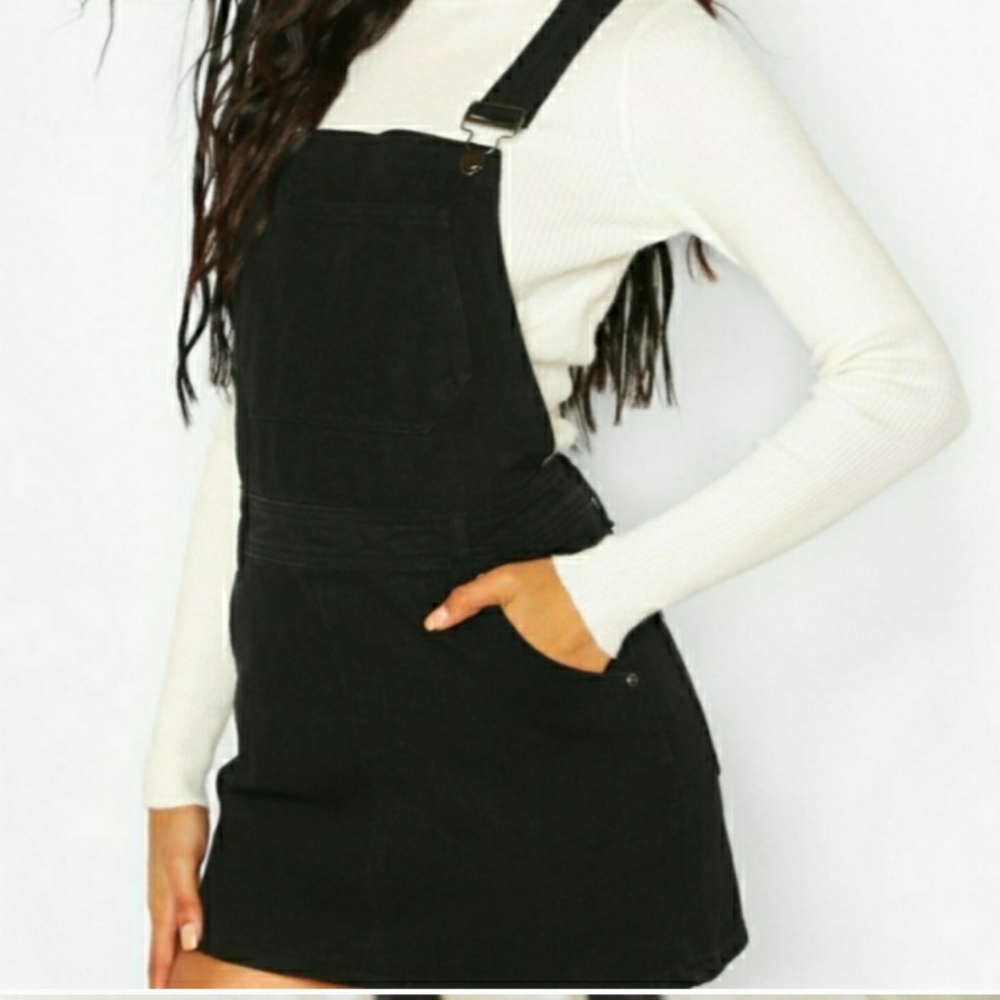 Urban Outfitters Adjustable Overalls